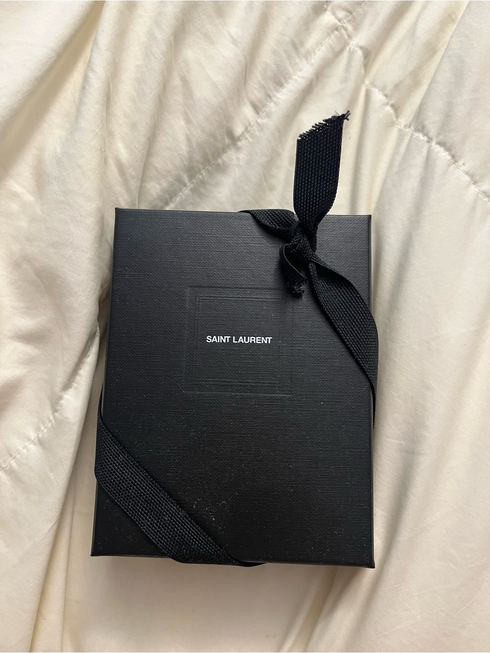 YSL Cassandre Monogram Card Wallet - Picture 2 of 9